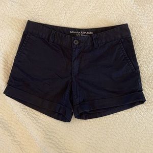 Banana Republic City Black Chino Shorts 0P Petite